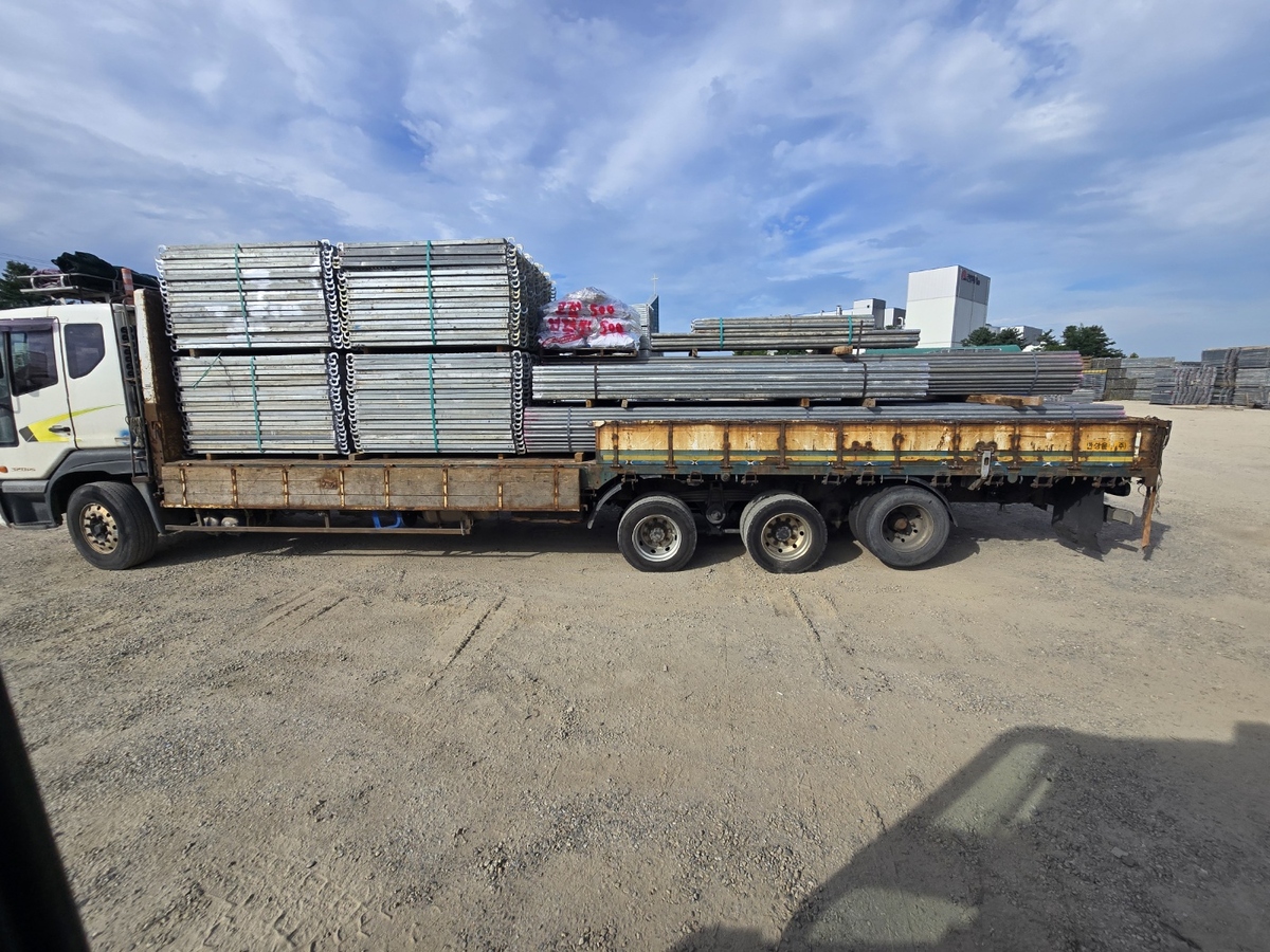 d1a5daf5d3e7cfc34fbfaf7e1e79e6b2_1756250760_3759.jpg