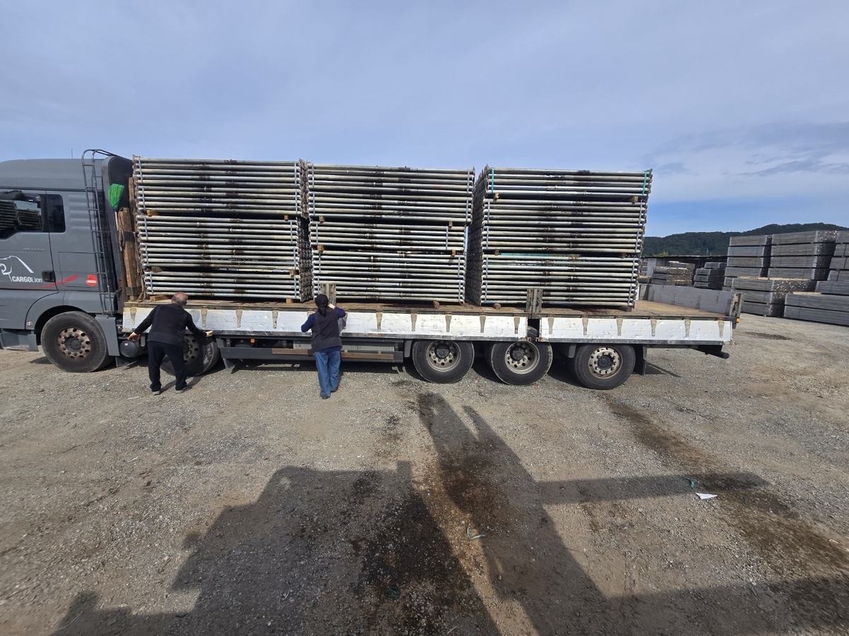 b95fdde7391cffcf7b56704fd329a861_1762214076_6403.jpg b95fdde7391cffcf7b56704fd329a861_1762214076_6403.jpg